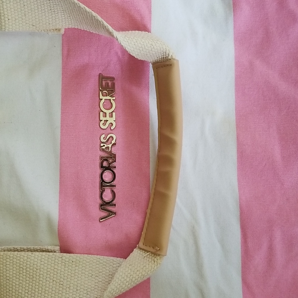 Victoria's Secret Pink And White Striped Weekender Tote Vacation Travel - Picture 2 of 6